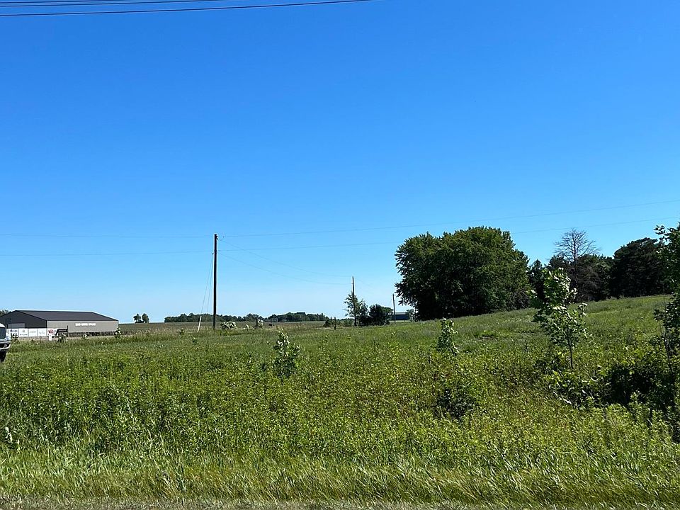 2nd image of 1100 4th St SW