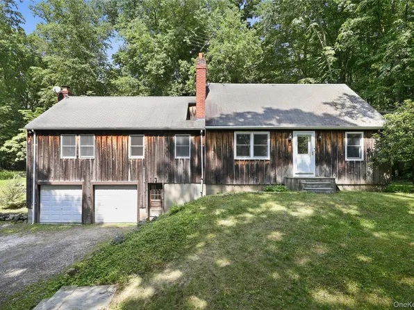 9 Stewart Road, South Salem, NY 10590