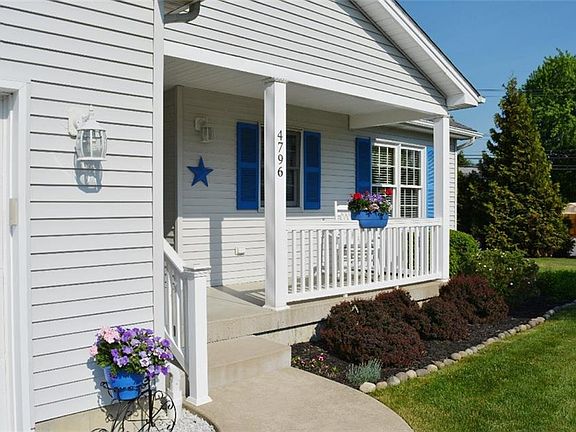 3rd image of 4796 Brompton Dr