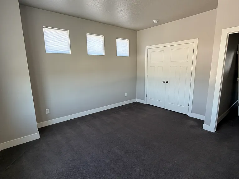 36 E Yellow Cliff Dr — Photo 21