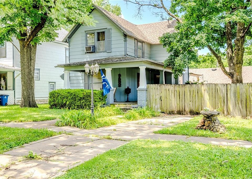 1st image of 709 S Lincoln Ave