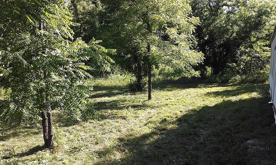 1st image of Mini Farm Dr.