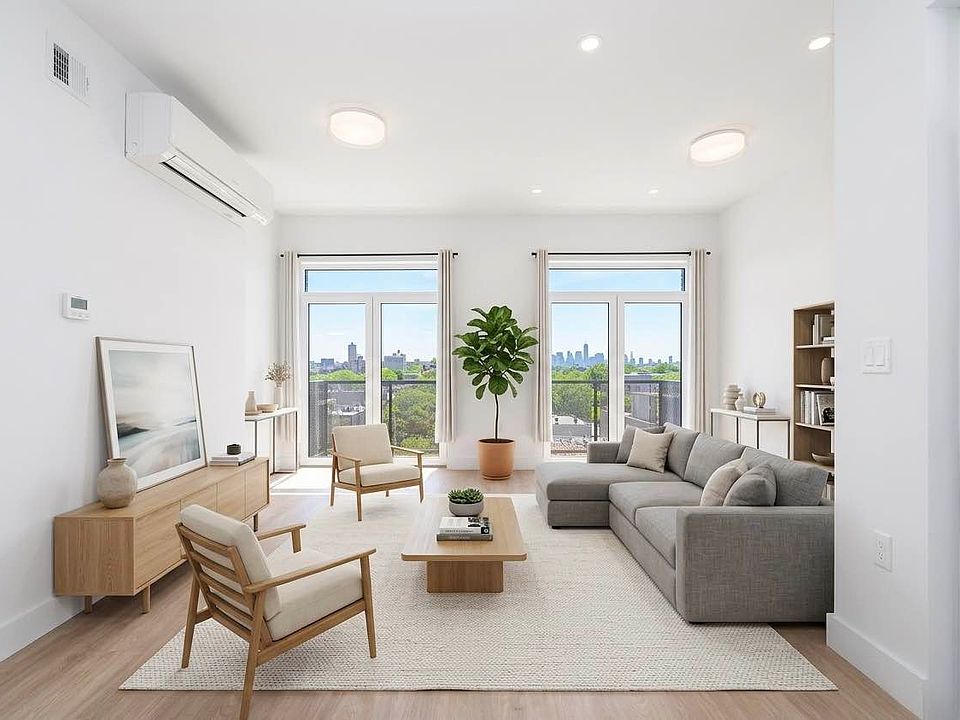 1st image of 82 4th Ave APT 6C