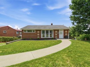 544 Camp Hollow Rd, West Mifflin, PA 15122