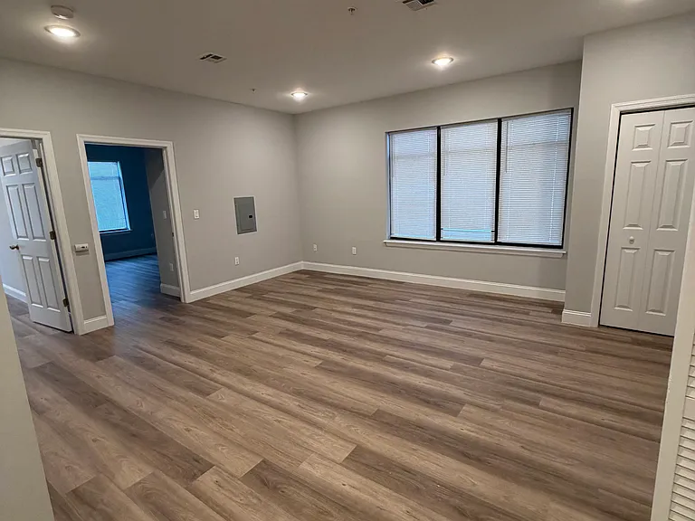 188 Lafayette St #100 — Photo 6
