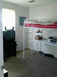 2nd image of 8032 Fieldstone Ct