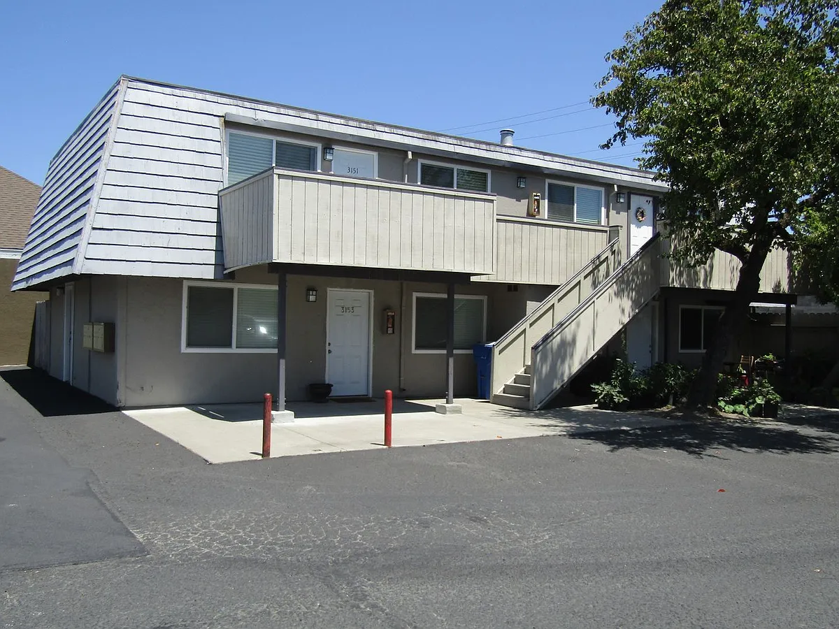 Building Photo - Solano Apartments