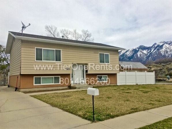 1115 E Larkspur Dr #1115