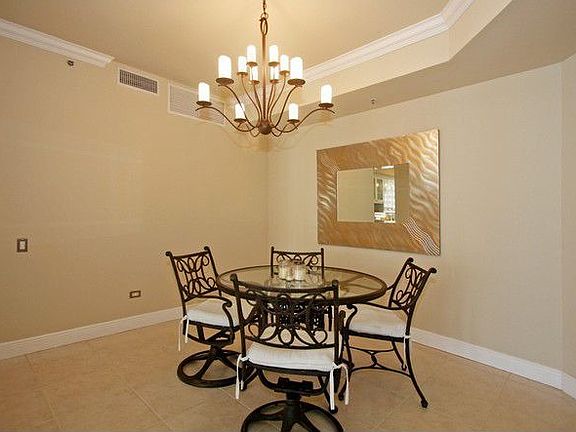 4th image of 808 Brickell Key Dr APT 1105