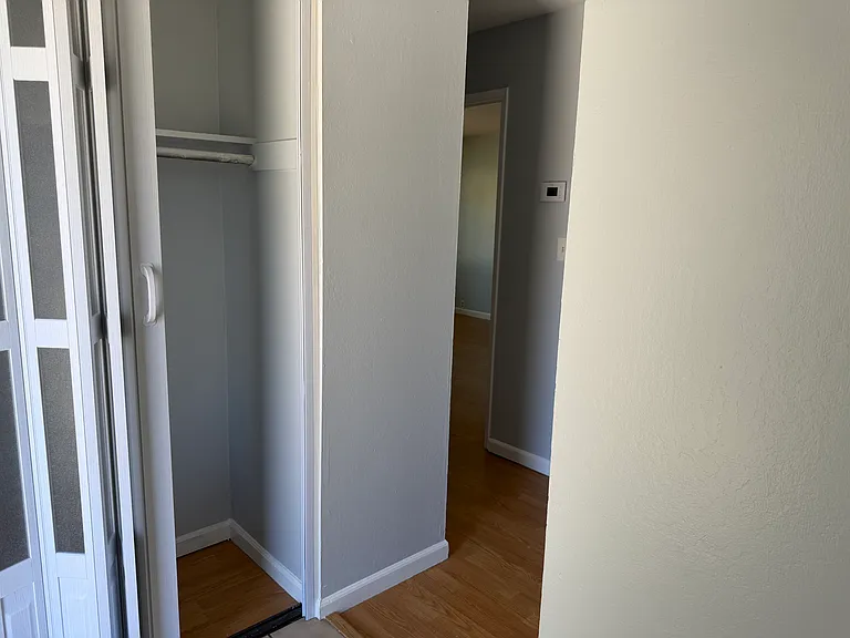 42911 Corte Habana — Photo 13