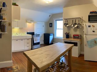 152 Central St APT 3, Somerville, MA 02145