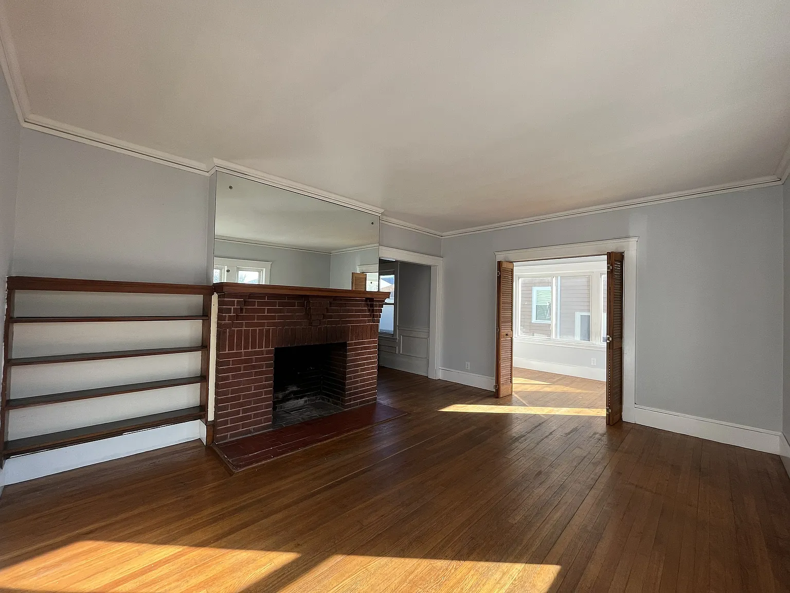 3 bed, 1300 sqft, $3,200 — Photo 1