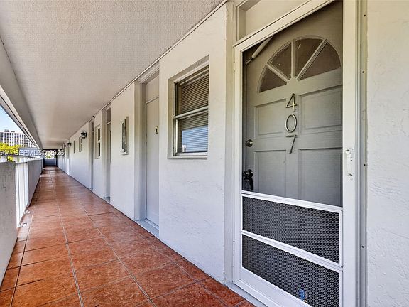 3rd image of 3550 NE 169th St APT 407