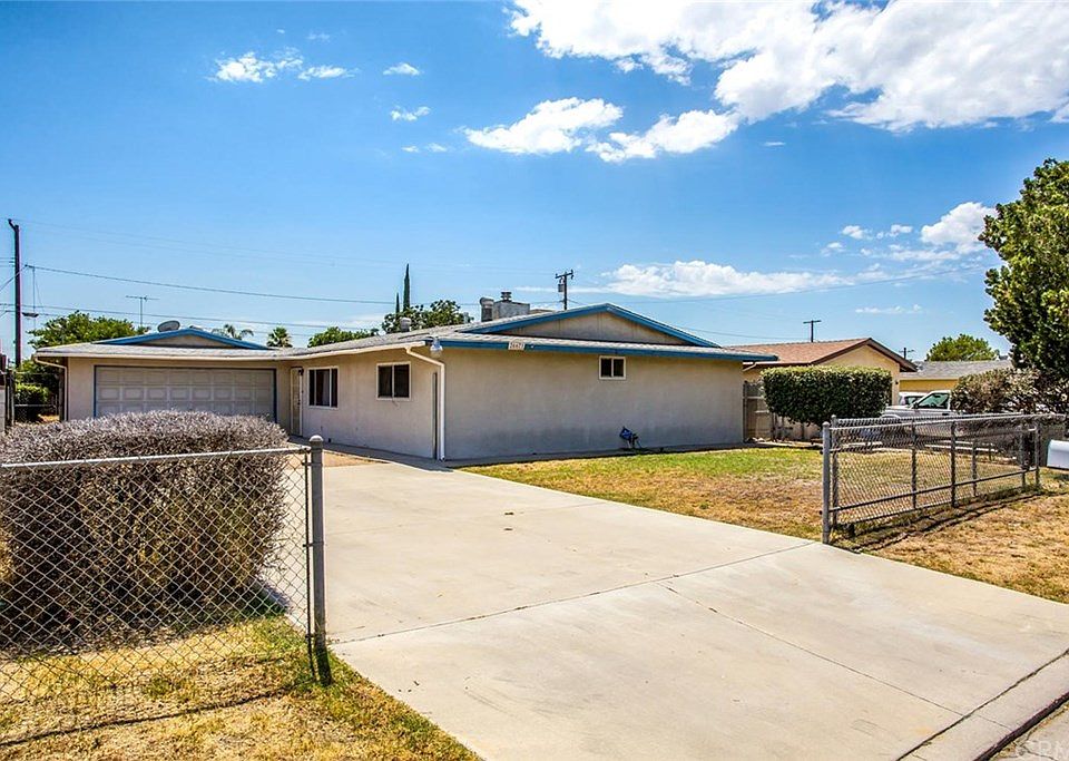 1st image of 26671 Hibiscus St