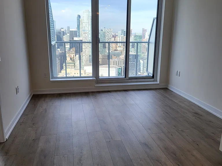 28 Freeland St #4706 — Photo 3