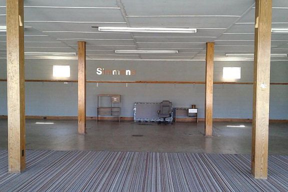 3rd image of 502 Elkin Hwy 268