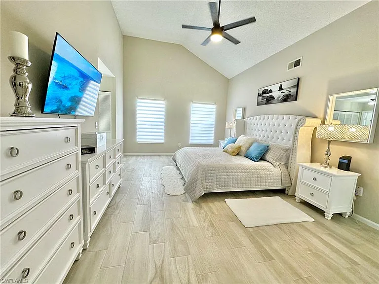 3639 Kent Dr — Photo 26