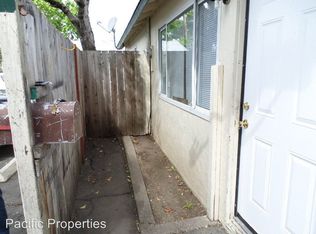 676 Boyd St, Santa Rosa, CA 95407