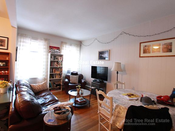 4th image of 199 Winthrop Rd APT 33