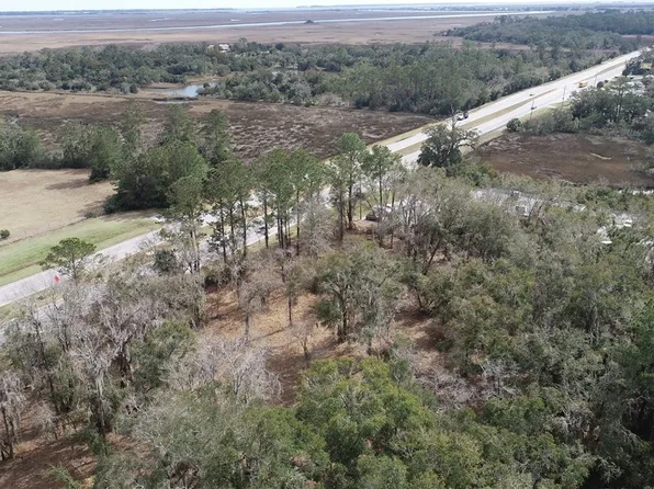 3855 Darien Hwy, Brunswick, GA 31525