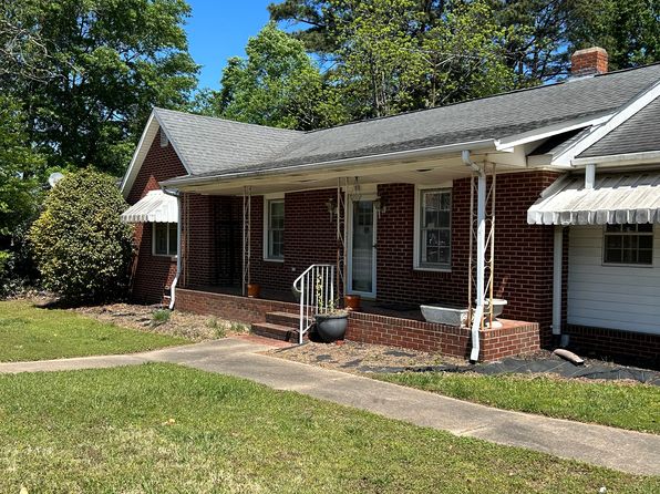 811 N Main St, Woodruff, SC