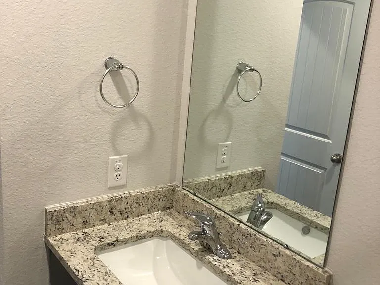 8024 Front 9 Ln — Photo 14