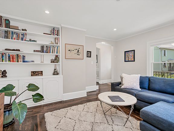 5th image of 58 Nelson St