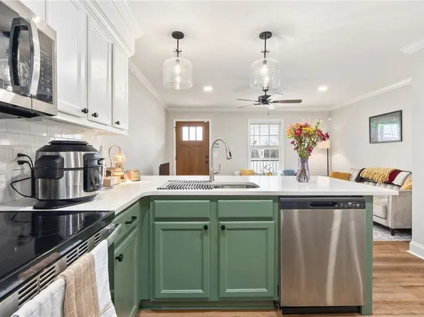 327 N Ross St #231, Auburn, AL 36830