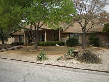 1st image of 3342 Valleyview Blvd