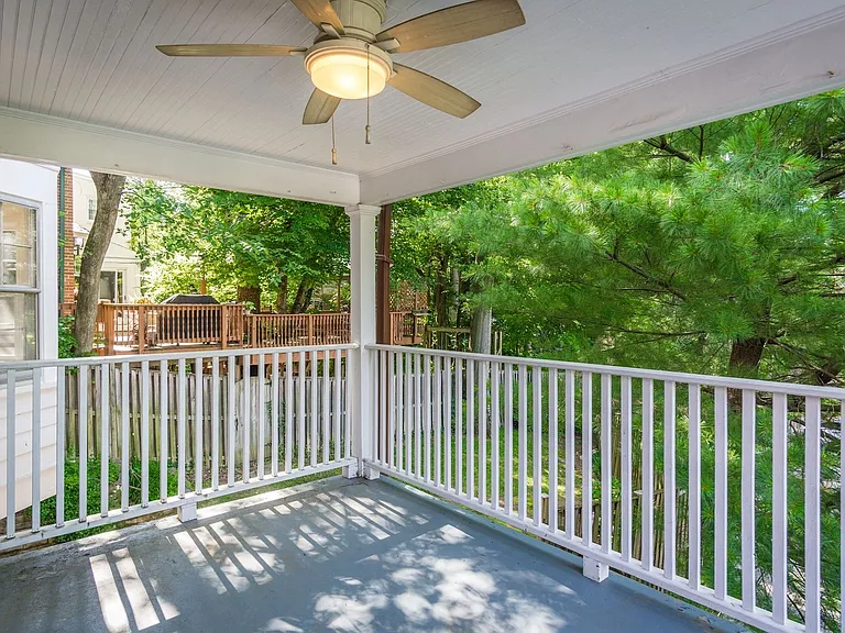1626 Kalmia Rd NW — Photo 19