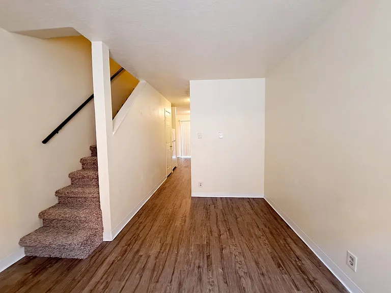 232 63rd Street — Photo 2