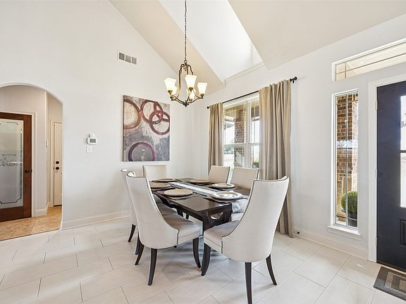 5th image of 370 Private Road 5291