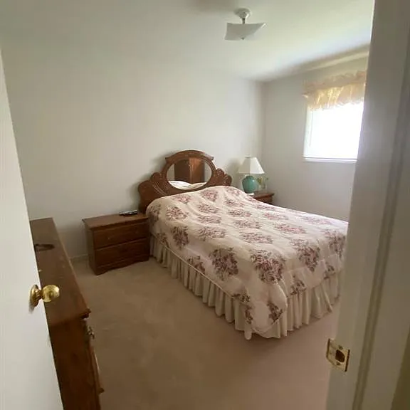 1087 Brookview Cres — Photo 9