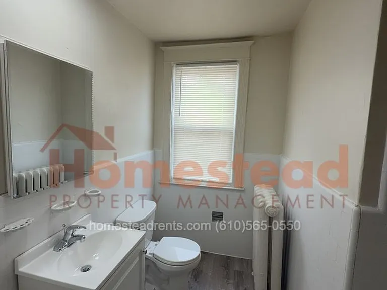 206 Ashby Rd — Photo 11