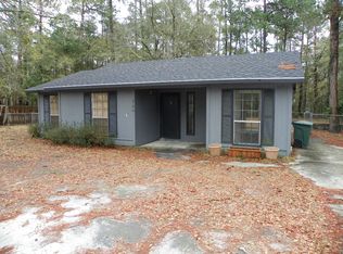 516 Pinafore Ln, Hinesville, GA 31313