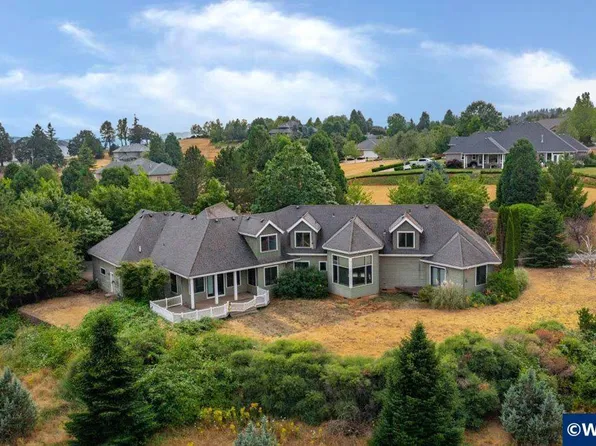 8389 Konaway Loop S, Salem, OR 97306