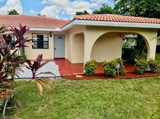 8283 NW 39th St, Coral Springs, FL 33065