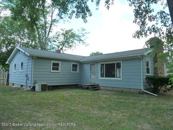 2nd image of 601 Cumberland Dr