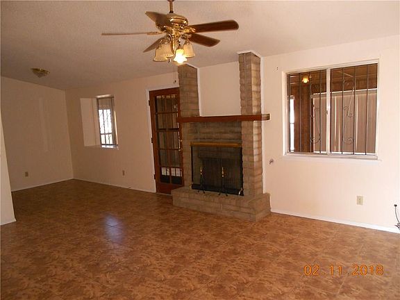 3rd image of 5617 Sweetwater Dr