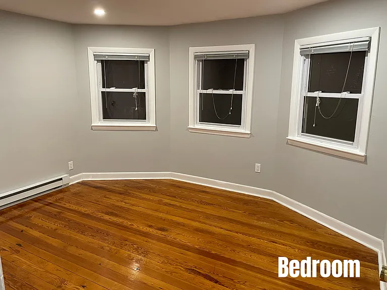 135 Central St #4 — Photo 5