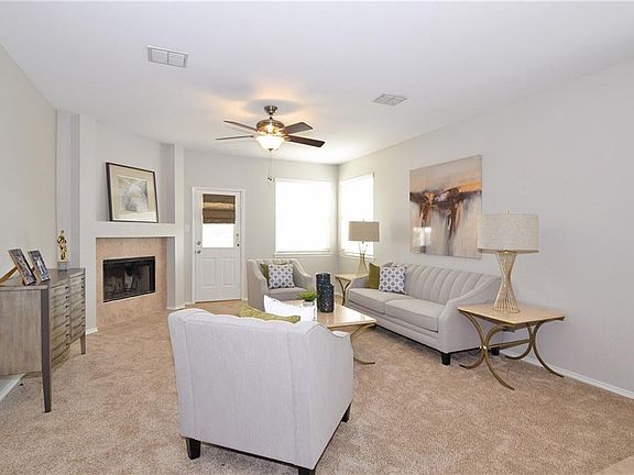 5th image of 2609 Elderberry Ln