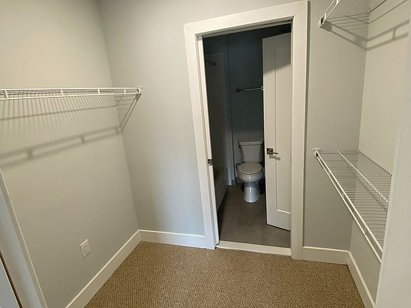 5th image of 915 N 28th St APT 3C
