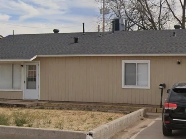 1113 E Walker Dr, Hobbs, NM 88240