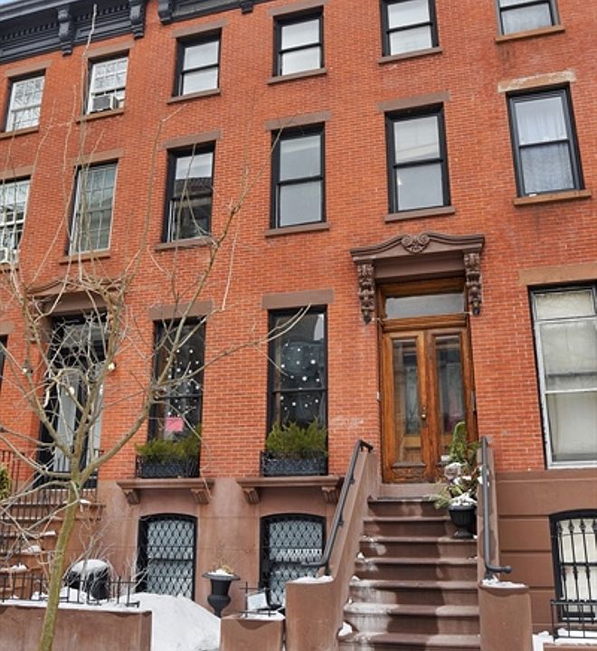 1st image of 304 Cumberland St APT 2