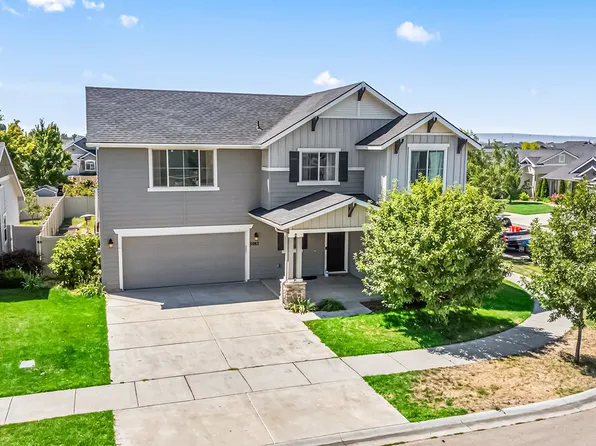5983 W Los Flores Dr, Meridian, ID 83646