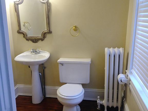 powder room