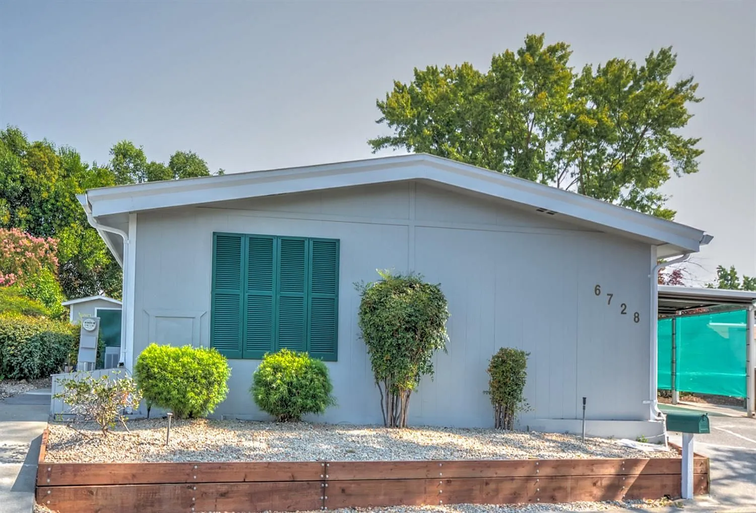 6728 Alden Ln photo 1
