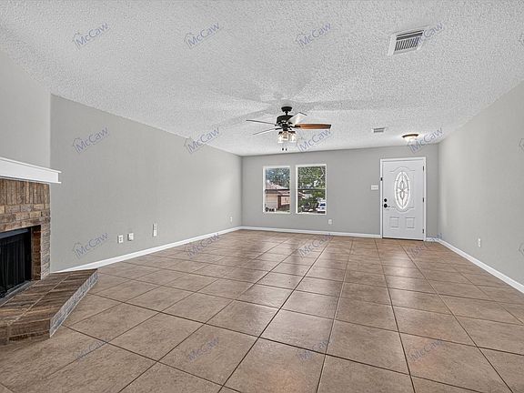 4th image of 5408 Lansdowne Ave