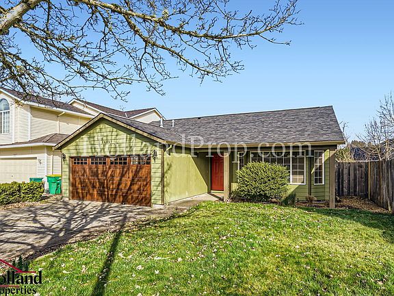 2nd image of 16051 SW Rockrose Ln