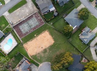 S 106th Cir, Fort Smith, AR 72903